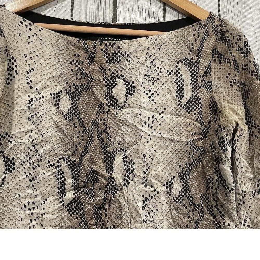 ZARA Snakeskin Print Flowy Long Sleeve Loose Blouse Lightweight Boat‎ Neckline S